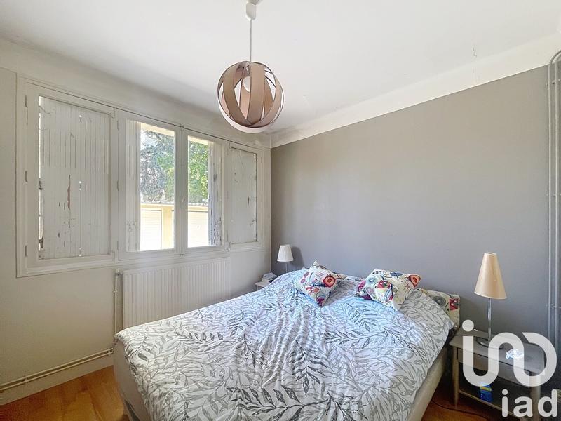 Maison - 210 m² - 7 pièces