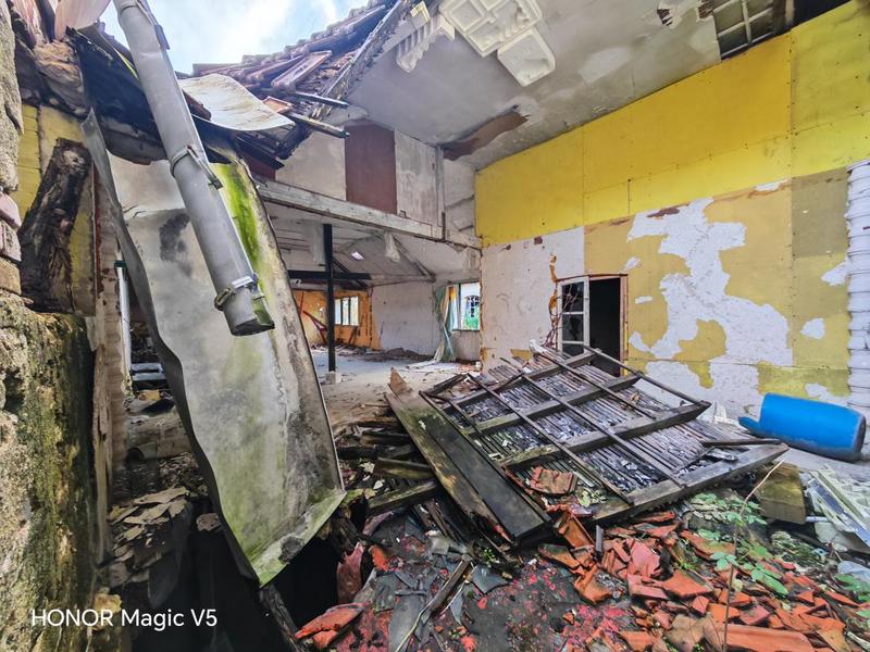 Immeuble - 2 850 m² - 15 pièces