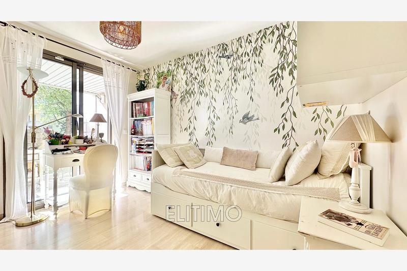 Appartement - 112 m² - 4 pièces