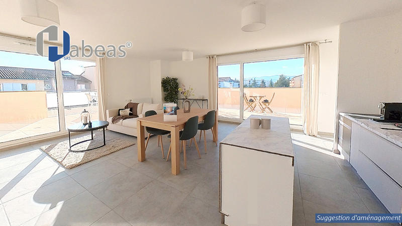 Appartement - 89 m² - 4 pièces