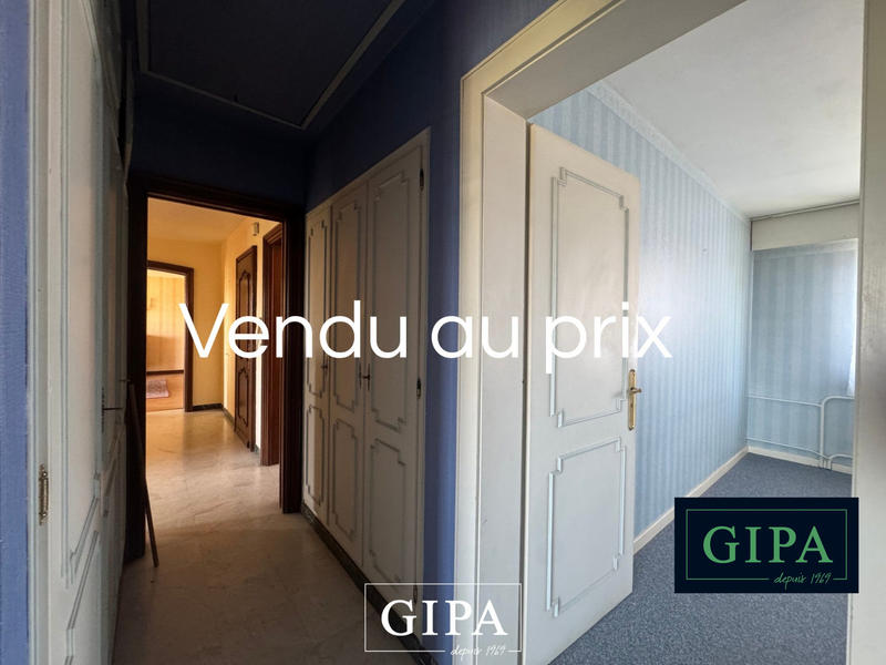 Maison ancienne - 212 m² - 7 pièces