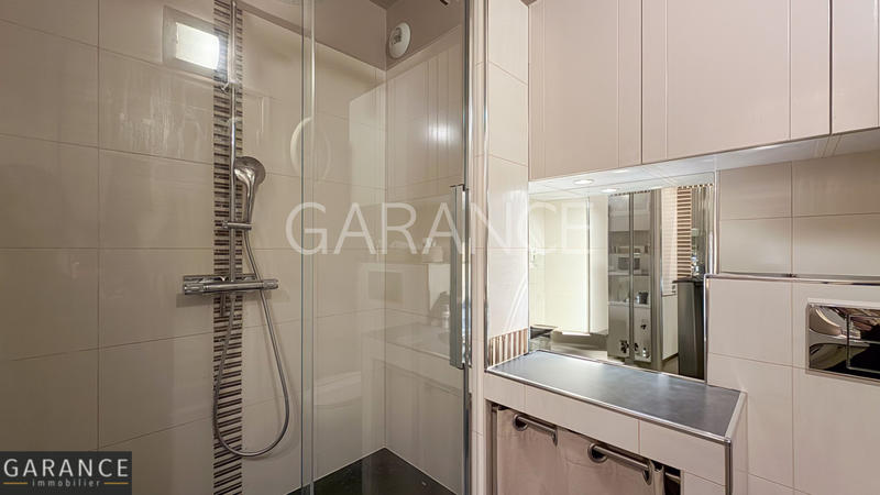 Appartement - 98 m² - 4 pièces