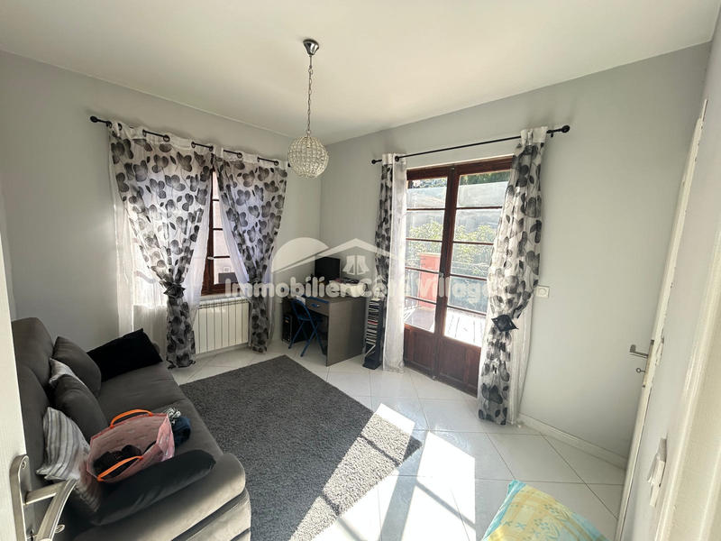 Maison - 115 m² - 6 pièces