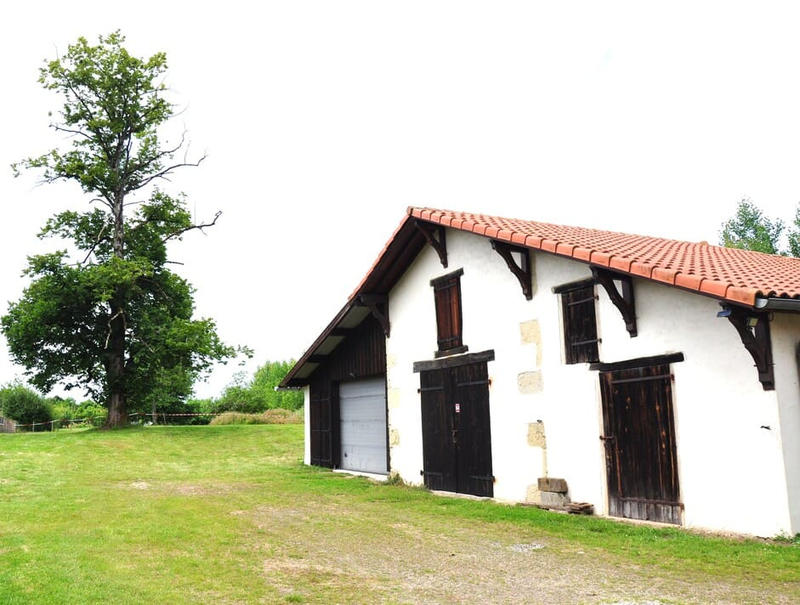 Maison - 209 m² - 6 pièces