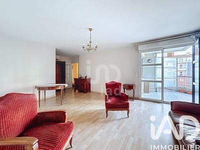 Appartement - 96 m² - 4 pièces