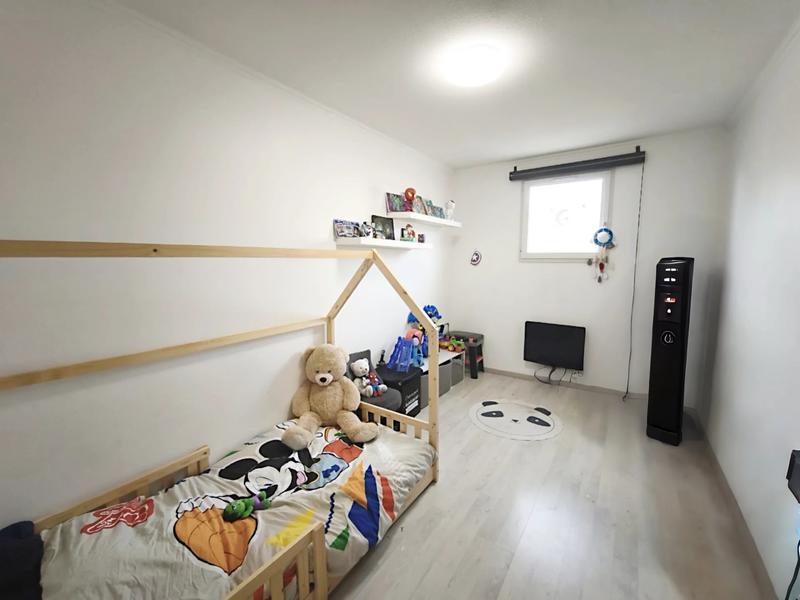 Appartement - 95 m² - 5 pièces