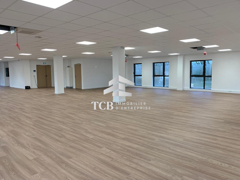 Bureau - 312 m²