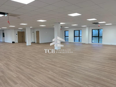 Bureau - 312 m²