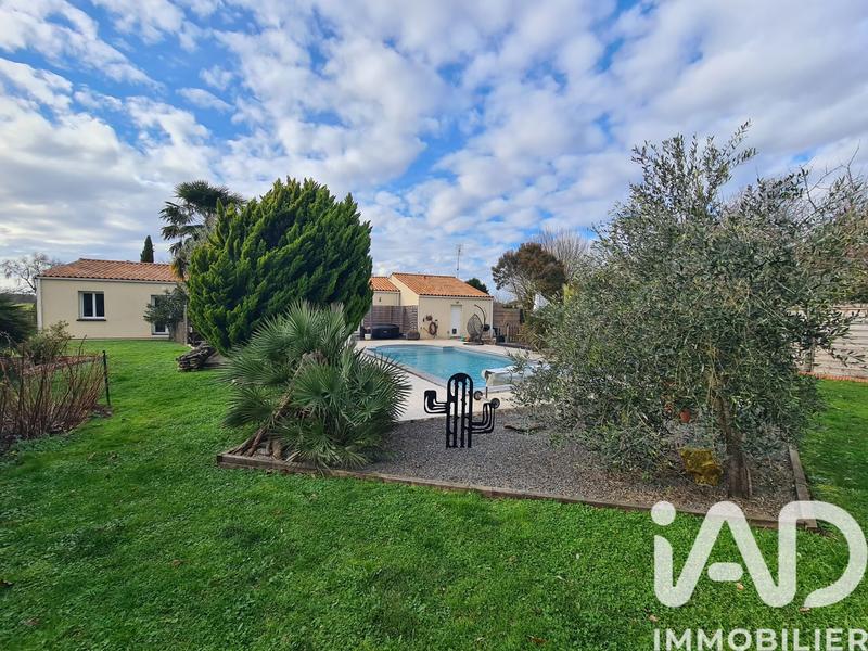 Maison - 143 m² - 6 pièces