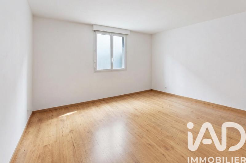 Maison - 185 m² - 7 pièces