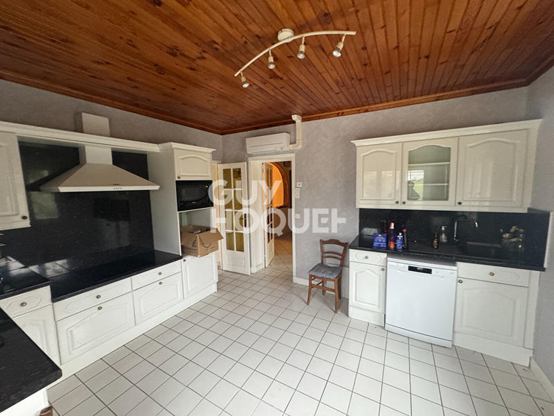 Maison - 193 m² - 7 pièces