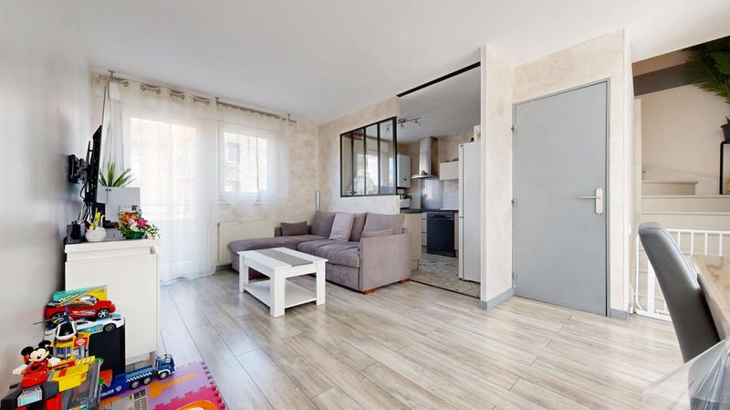 Appartement - 76 m² - 4 pièces