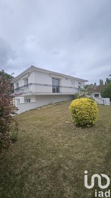 Maison - 111 m² - 5 pièces