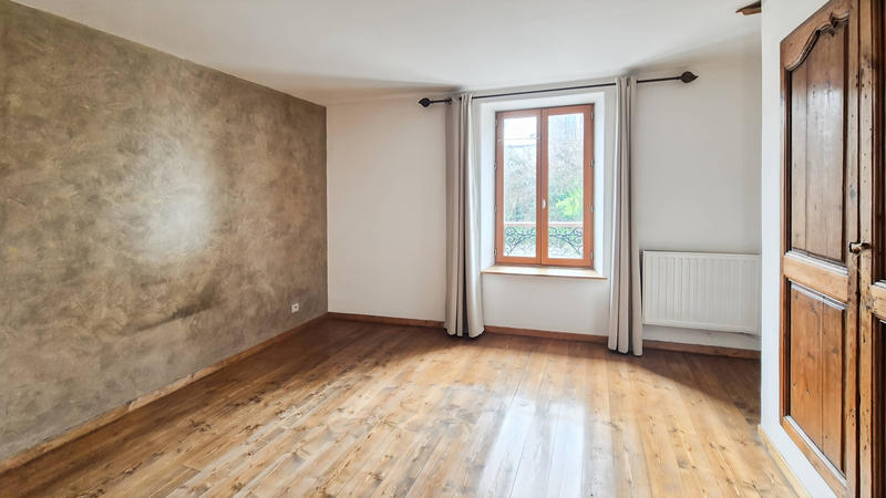 Viager - Maison - 242 m² - 9 pièces