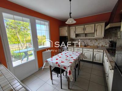 Maison - 96 m² - 4 pièces