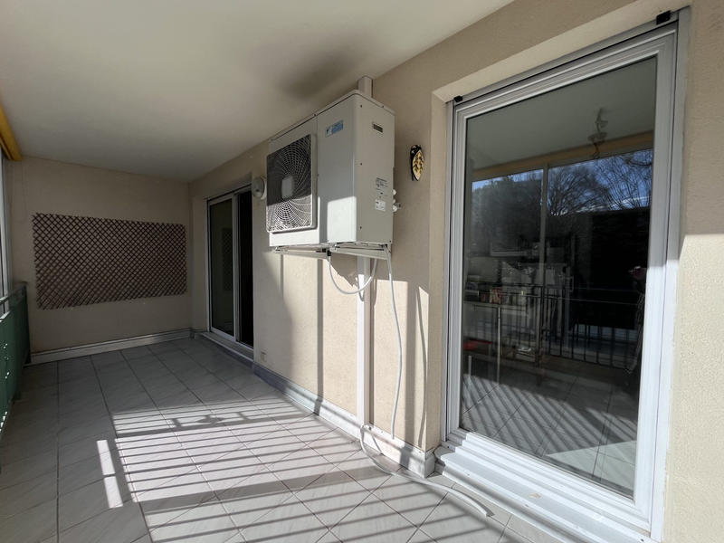 Appartement - 86 m² - 4 pièces