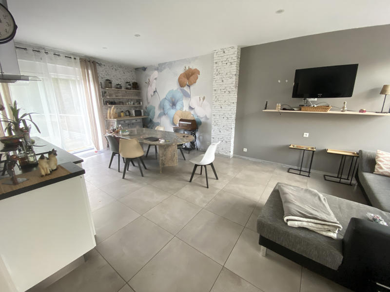 Maison - 76 m² - 3 pièces