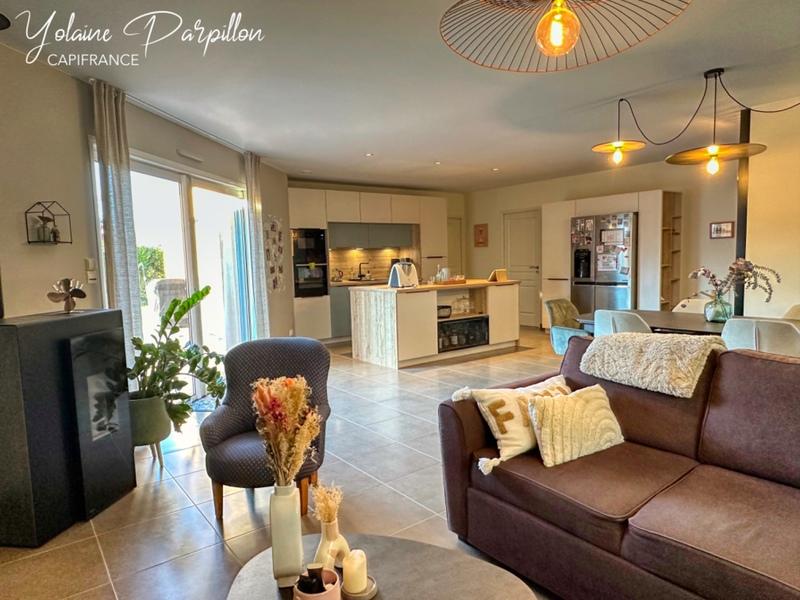 Maison - 130 m² - 6 pièces