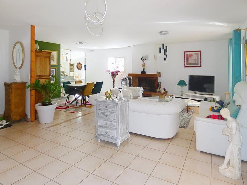 Maison - 138 m² - 4 pièces