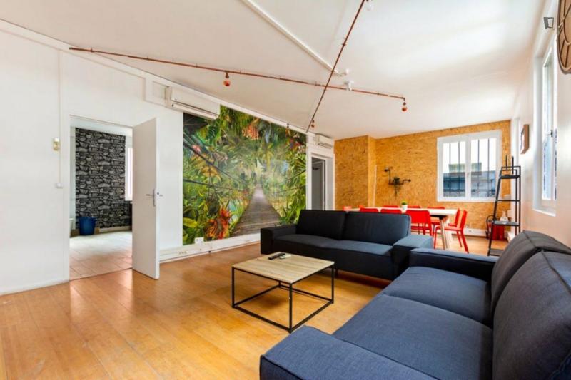 Chambre - 10 m² - 11 pièces