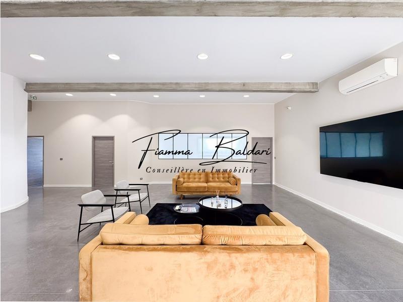 Bureau - 10 m² - 1 pièce