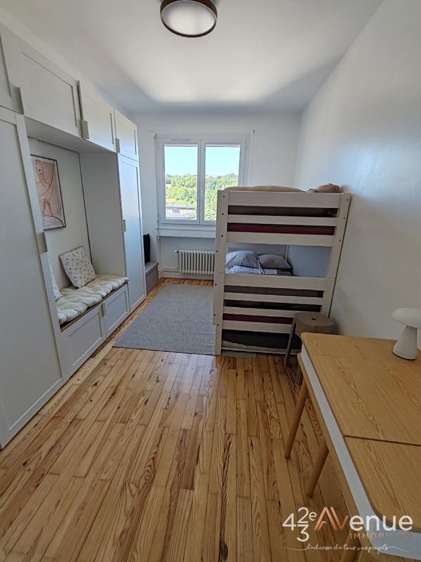 Appartement - 71 m² - 3 pièces