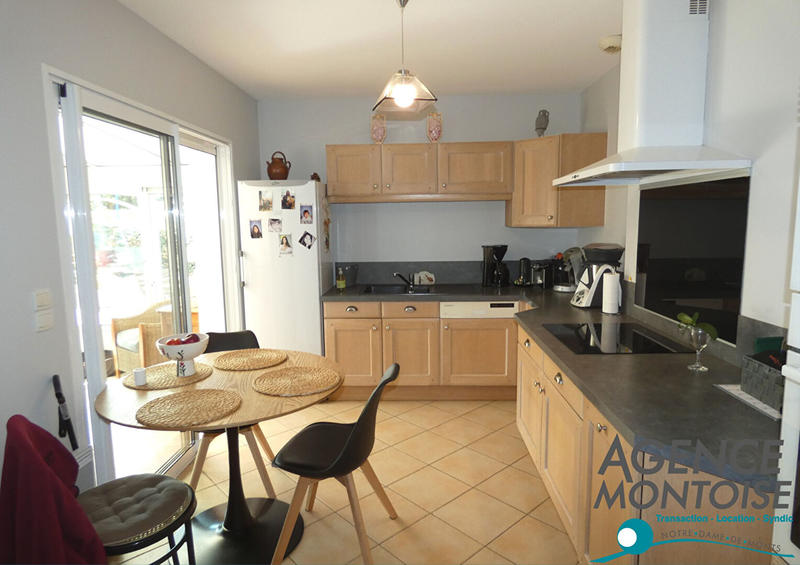 Maison - 136 m² - 5 pièces