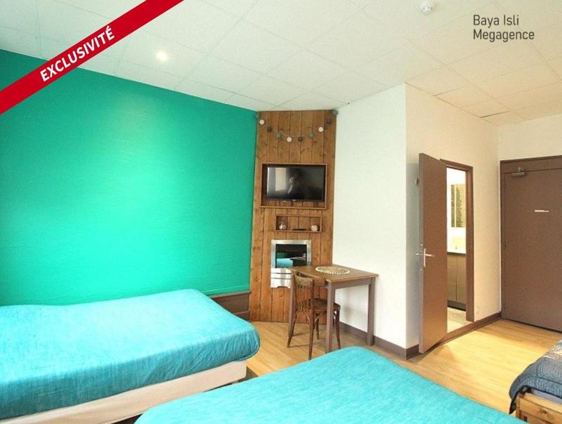 Fonds de commerce - 875 m²