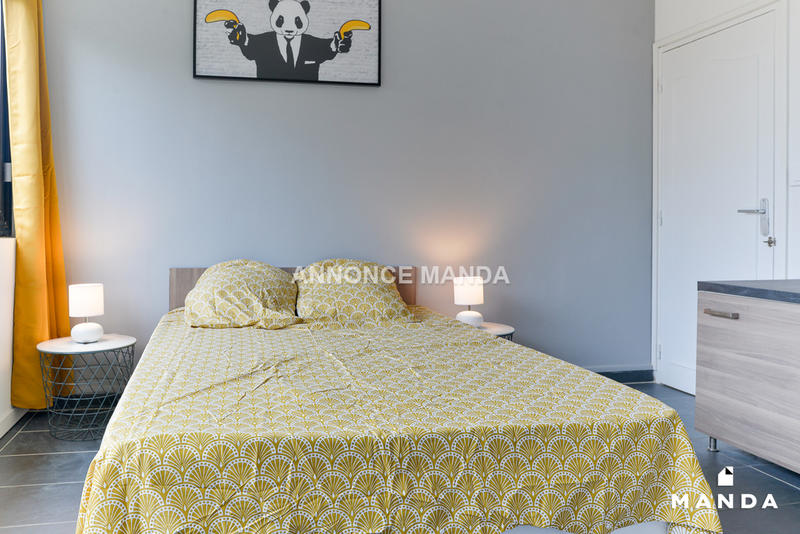 Chambre - 81 m² - 5 pièces