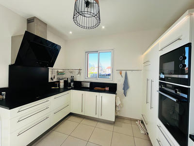 Maison - 130 m² - 4 pièces