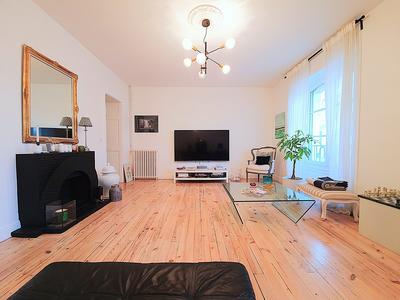 Appartement - 142 m² - 5 pièces