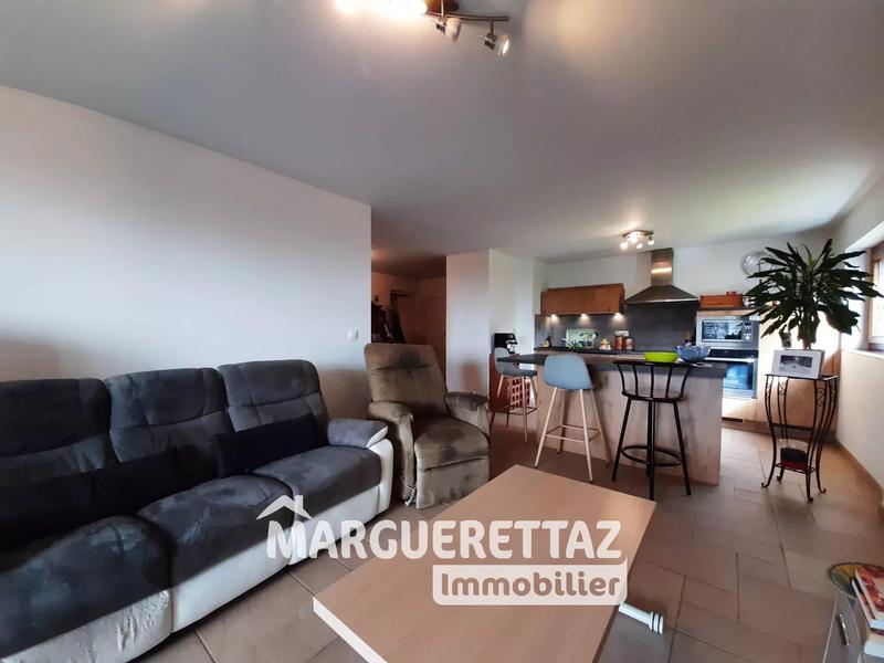 Appartement - 70 m² - 4 pièces