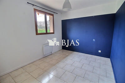 Maison - 80 m² - 5 pièces