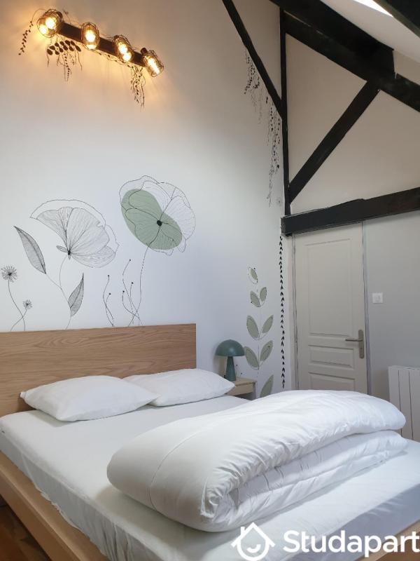 Chambre - 11 m² - 1 pièce