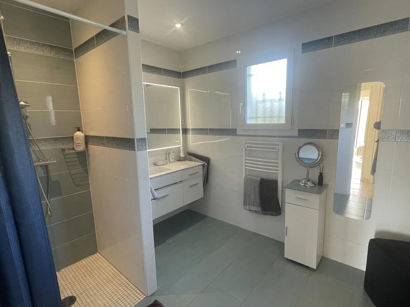 Villa - 170 m² - 7 pièces