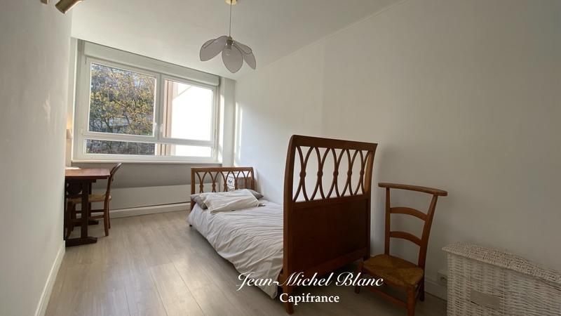 Appartement - 173 m² - 7 pièces