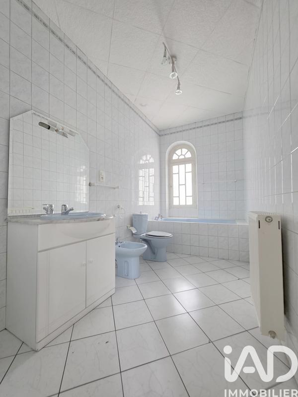 Maison - 93 m² - 4 pièces