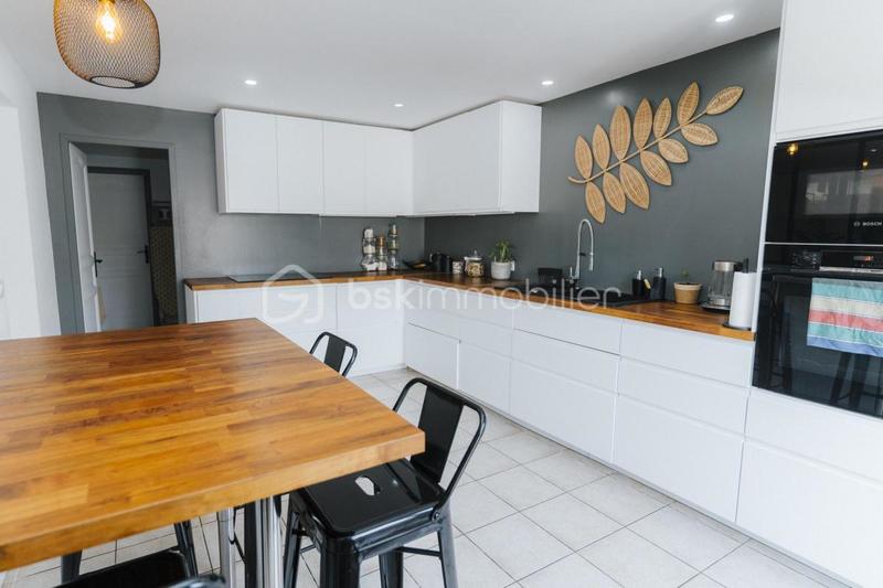 Villa - 150 m² - 5 pièces