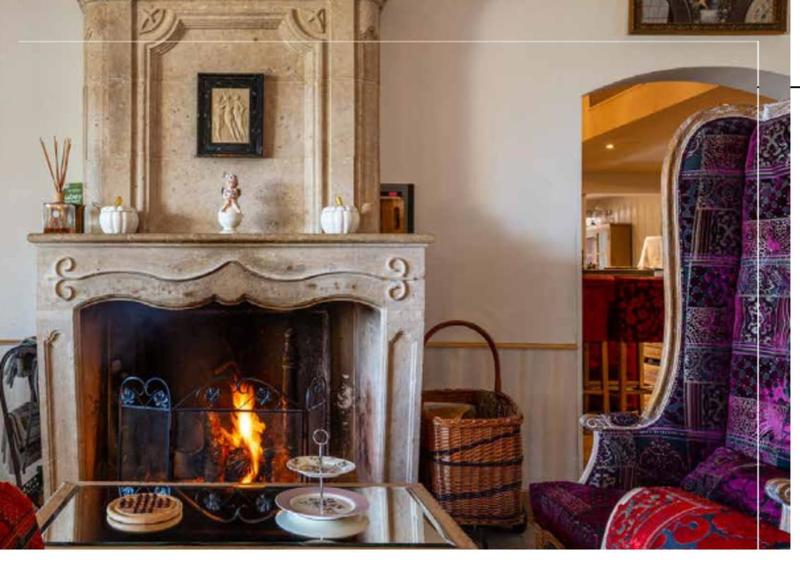 Mas - 715 m² - 19 pièces