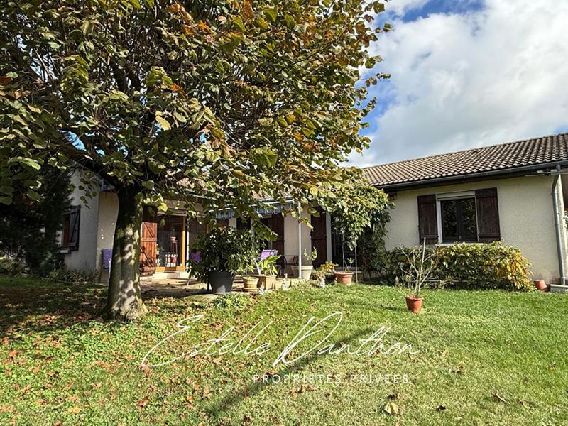 Maison - 135 m² - 7 pièces