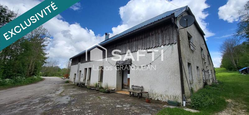 Maison - 329 m² - 8 pièces