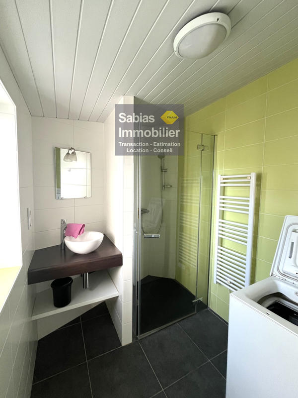 Maison - 64 m² - 4 pièces