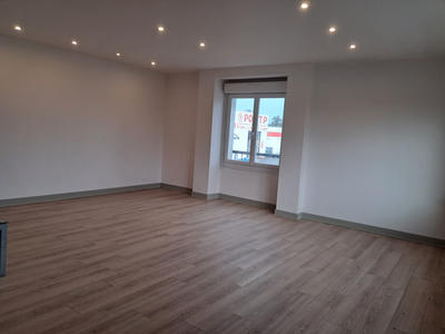 Appartement - 150 m² - 6 pièces