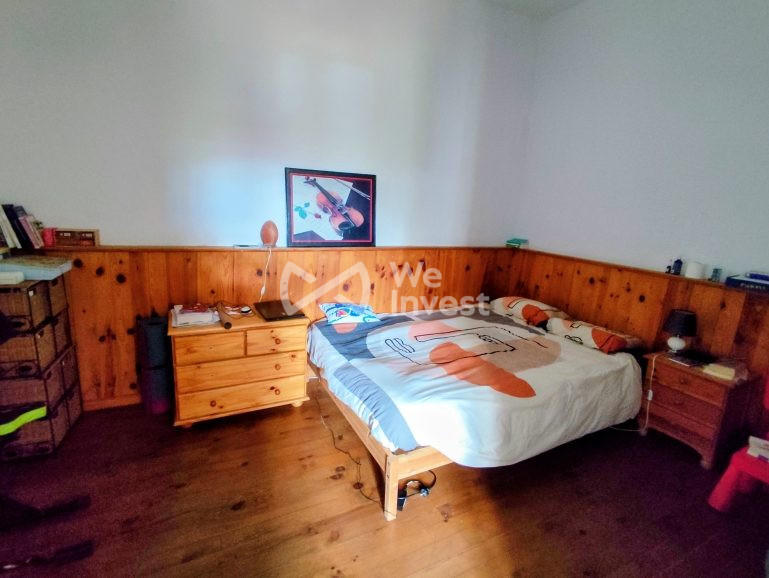 Appartement - 220 m² - 3 pièces