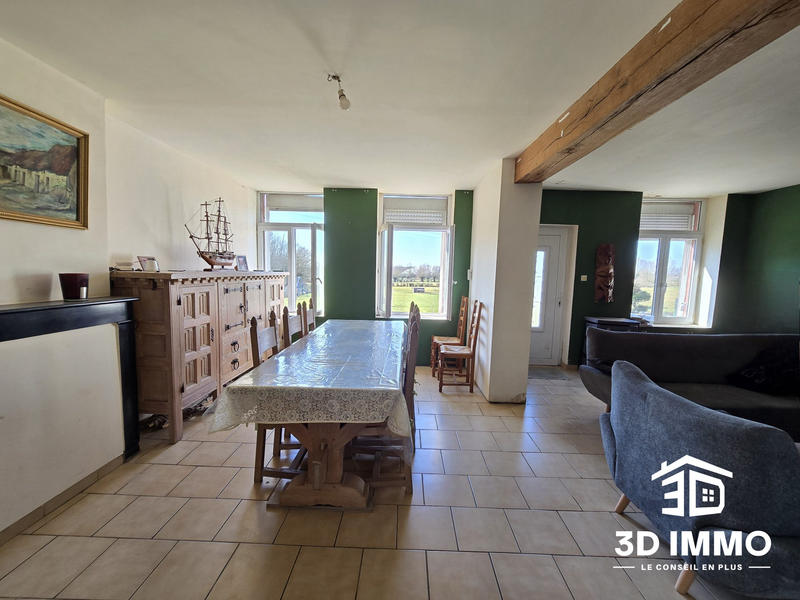 Maison - 203 m² - 9 pièces