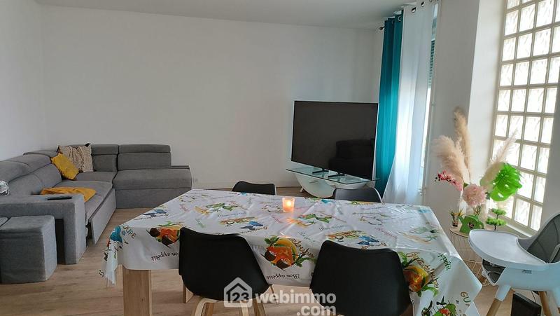 Immeuble - 155 m² - 7 pièces