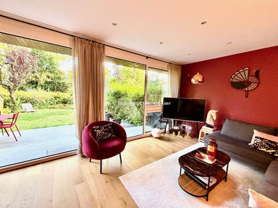 Appartement - 86 m² - 4 pièces