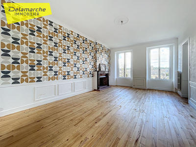 Maison - 188 m² - 9 pièces