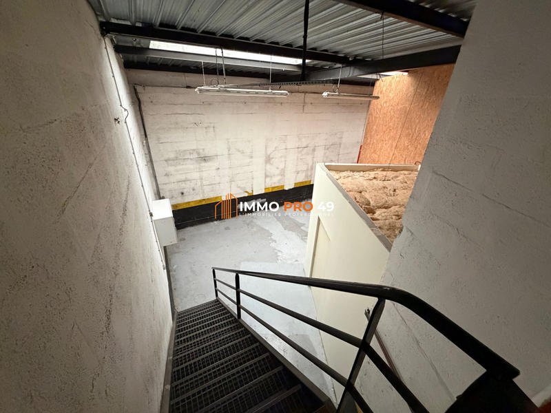 Local commercial - 330 m²