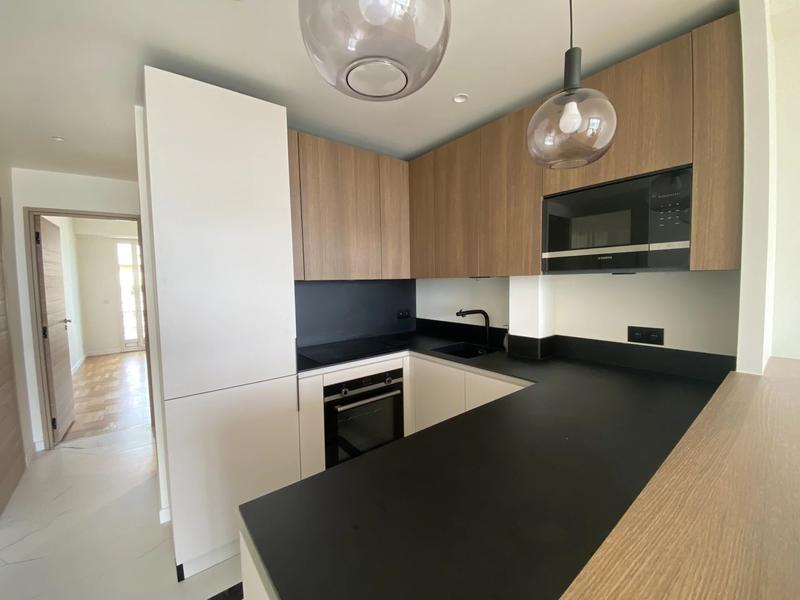 Appartement - 77 m² - 4 pièces